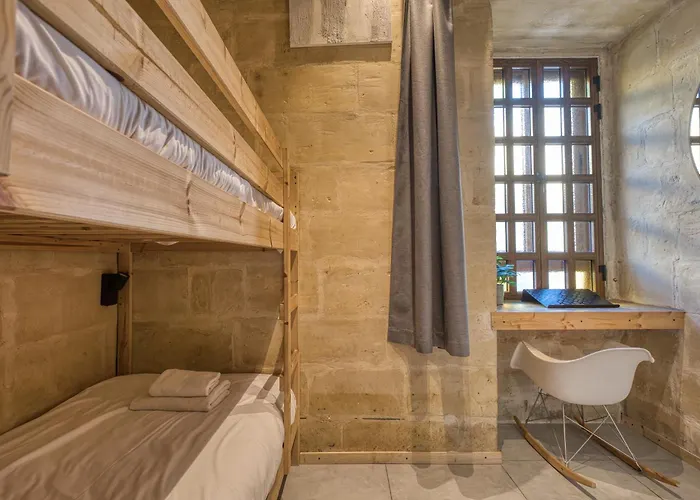 Stunning 3br Townhouse With Private Rooftop By Sf Homes * San Pawl il-Baħar