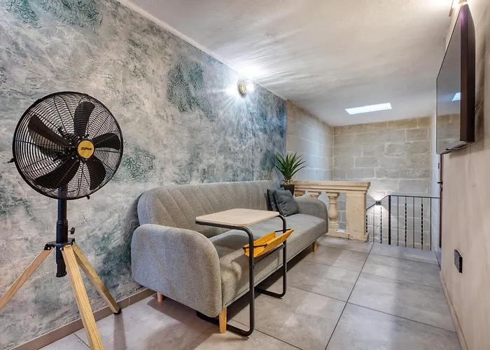 Stunning 3br Townhouse With Private Rooftop By Sf Homes *