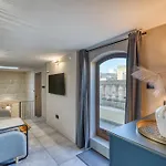 Stunning 3br Townhouse With Private Rooftop By Sf Homes *