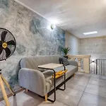 Stunning 3br Townhouse With Private Rooftop By Sf Homes *
