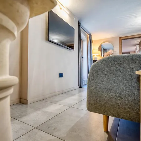 Stunning 3br Townhouse With Private Rooftop By Sf Homes Tatil Evi *