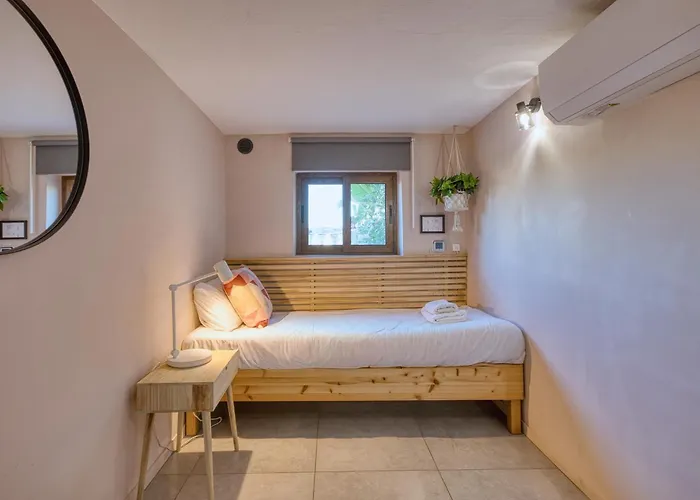 Stunning 3br Townhouse With Private Rooftop By Sf Homes *