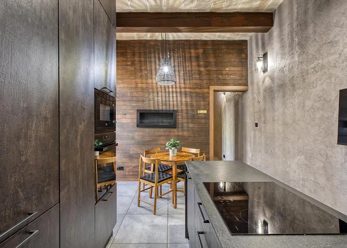 Stunning 3br Townhouse With Private Rooftop By Sf Homes Case de vacanță *