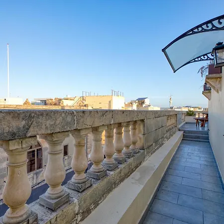 Stunning 3br Townhouse With Private Rooftop By Sf Homes Сент-Полс-Бей