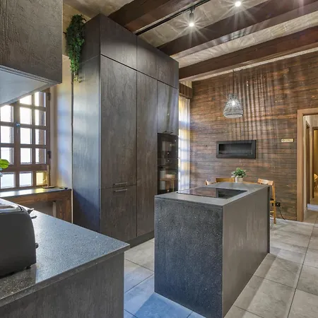 Дом отдыха Stunning 3br Townhouse With Private Rooftop By Sf Homes